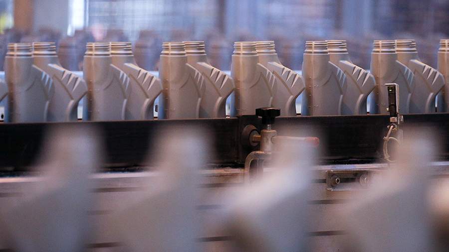 Власти обсуждают введение обязательной маркировки моторных масел ...